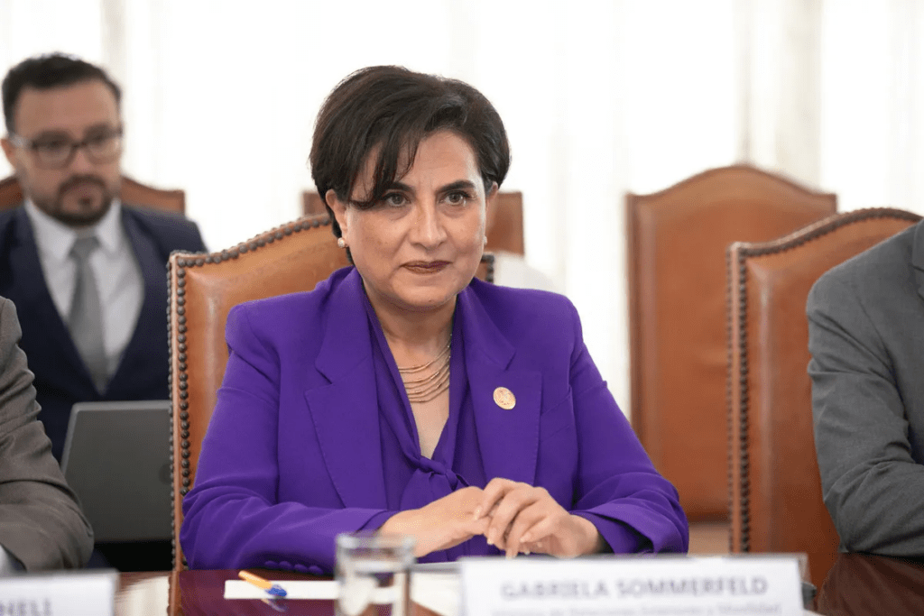 Gabriela Sommerfeld “Ecuador recibirá equipos de seguridad tras gira internacional de Noboa”