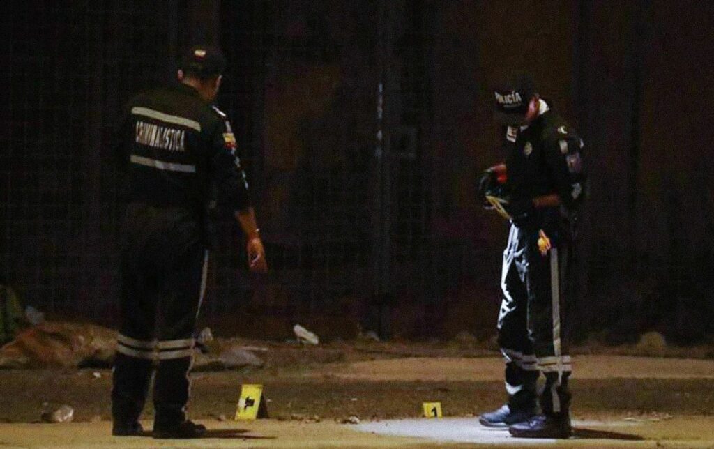 Policía y Fiscalía investigan la ubicación de una persona secuestrada.