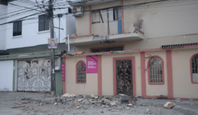 Una cámara captó el ataque con explosivo a vivienda en Samanes 2, al norte de Guayaquil