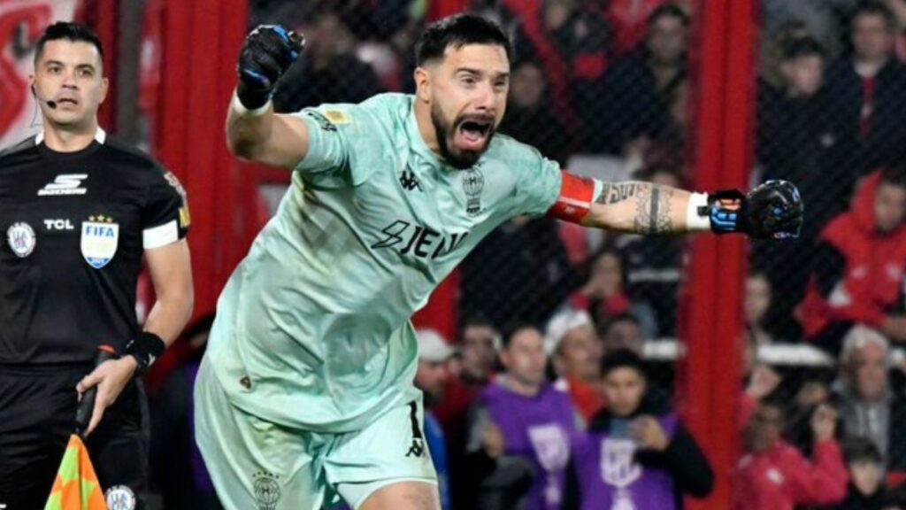 Hernán Galíndez se convierte en héroe de Huracán al atajar un penal decisivo, su equipo va a la final. (Captura de pantalla).