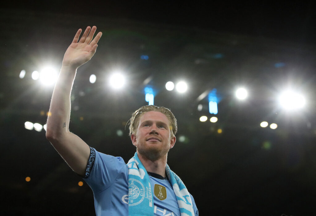 Kevin De Bruyne se despide del Etihad con victoria del Manchester City