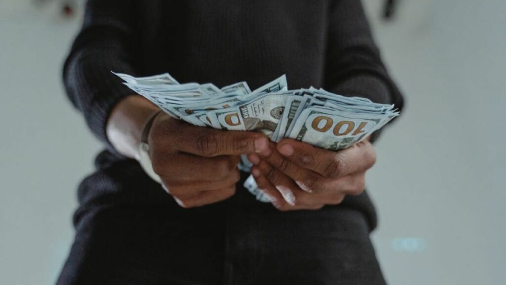 La UAFE y Unidades de Inteligencia Financiera de Colombia, Perú y Panamá se unen contra lavado de activos. (Pexels).
