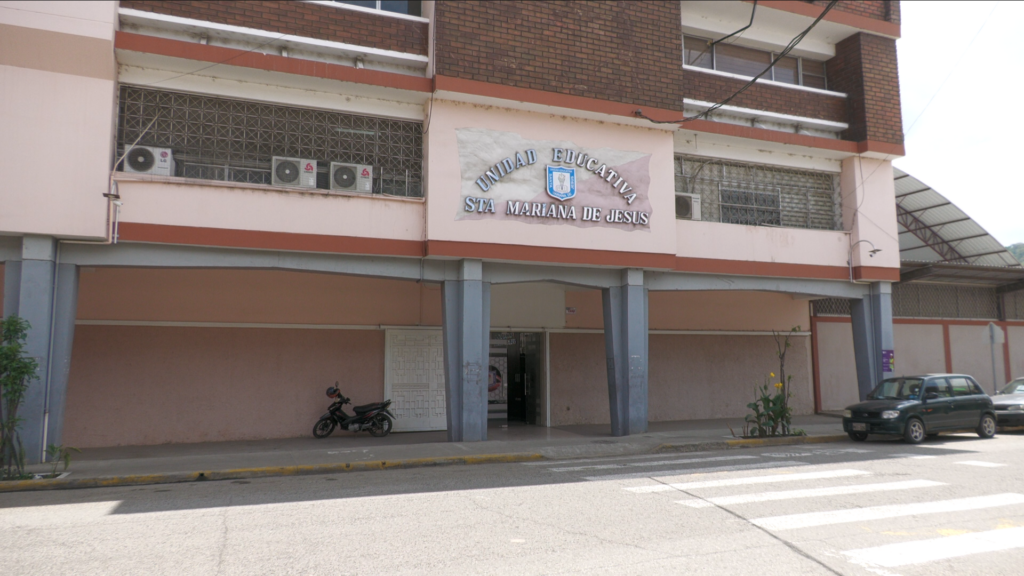 La Unidad Educativa Santa Mariana de Jesús celebra sus fiestas patronales