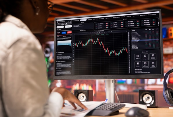 Las acciones en Wall Street subieron hasta un 2,5% este martes (imagen con fines de graficación)