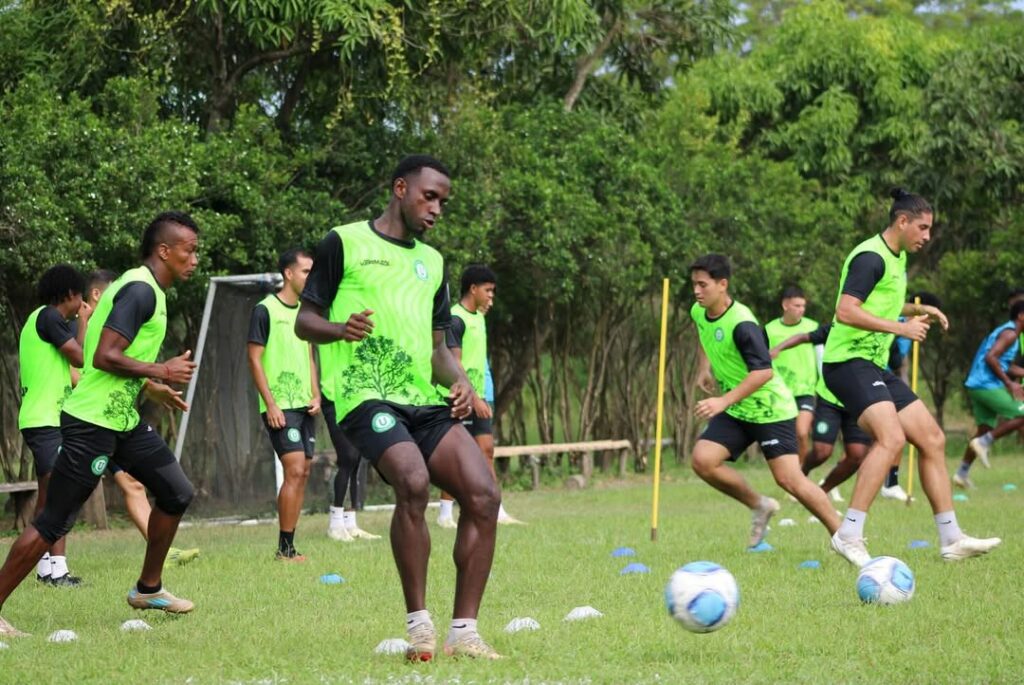 Liga de Portoviejo e Independiente Juniors jugarán el 9 de junio en la Copa Ecuador .