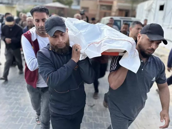 Los muertos por los ataques de Israel sobre la Franja de Gaza superan los 52.600
