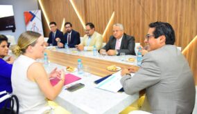 El presidente del CES se reunió con rectores de universidades de Manabí, para impulsar alianzas con sectores productivos.