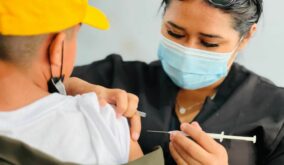 Más de 800 familias protegidas contra la tosferina en Portoviejo