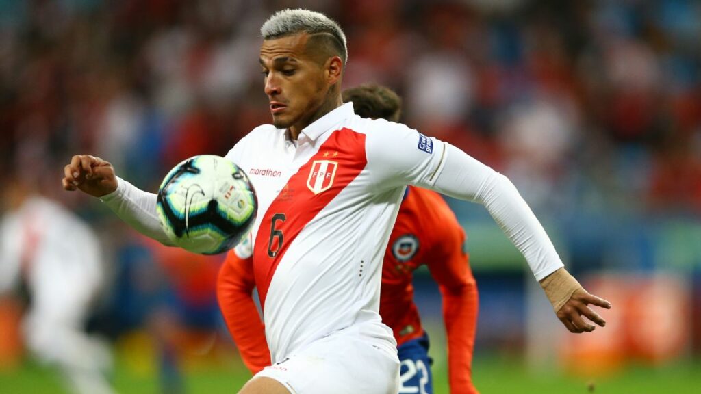 Miguel Trauco, baja en Perú para los choques ante Colombia y Ecuador