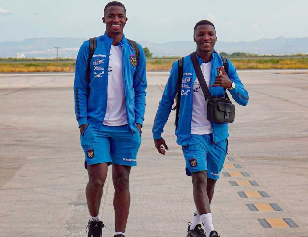 Moisés Caicedo, mediocampista ecuatoriano del Chelsea, declinó de la invitación de Willian Pacho para que vaya a Alemania.