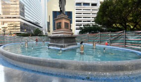 El Municipio de Guayaquil arrancó los trabajos de intervención en la Plaza San Francisco.
