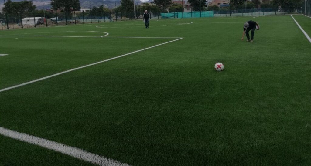 Municipio de Guayaquil plantea tarifa de hasta USD 45 por uso de canchas sintéticas
