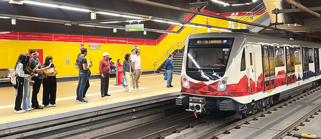Nueva paralización en el metro de Quito afecta a usuarios