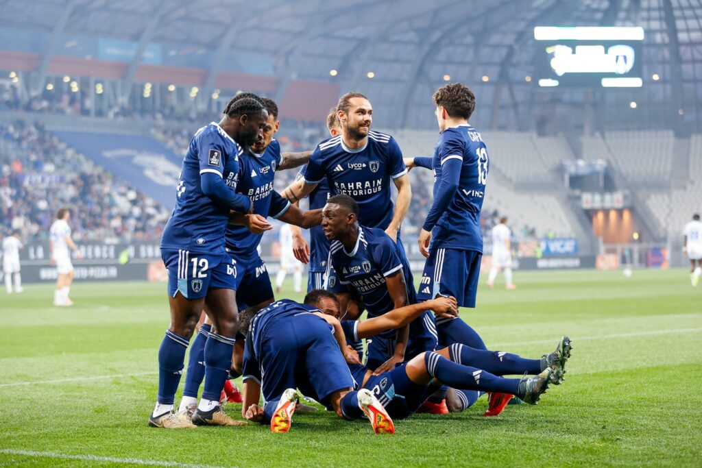 Paris FC empata con Martigues y regresa a la Ligue 1 tras 46 Años con ascenso histórico