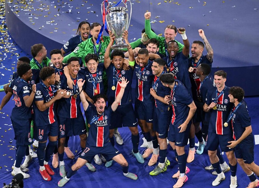 París Saint-Germain (PSG) , con el ecuatoriano Willian Pacho como titular, se coronó campeón de la UEFA Champions League 2025.