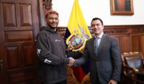 Presidente Daniel Noboa recibe a Michael Morales en Carondelet Gracias por inspirar a toda una generación