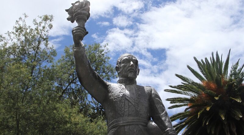 Quito invierte USD 17.000 en escultura patrimonial afectada por vandalismo