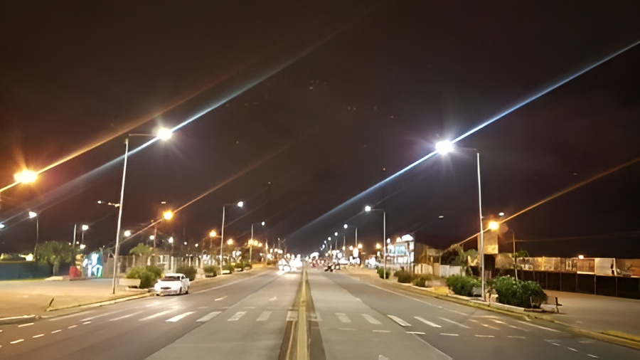 Redes eléctricas y de telecomunicaciones serán organizadas mediante soterramiento de cables en Santo Domingo.