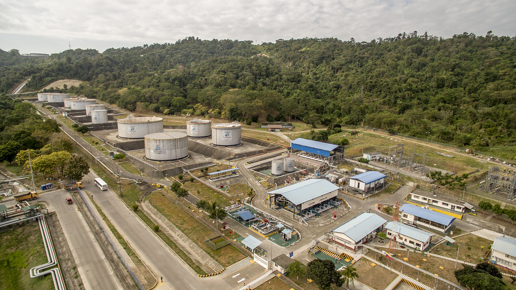 Refinería Esmeraldas fuera de operación