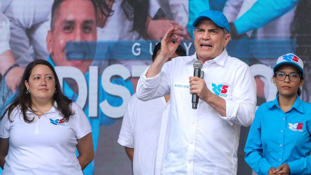 Ricardo Patiño rechaza acuerdos con ADN y busca consensos con otras bancadas