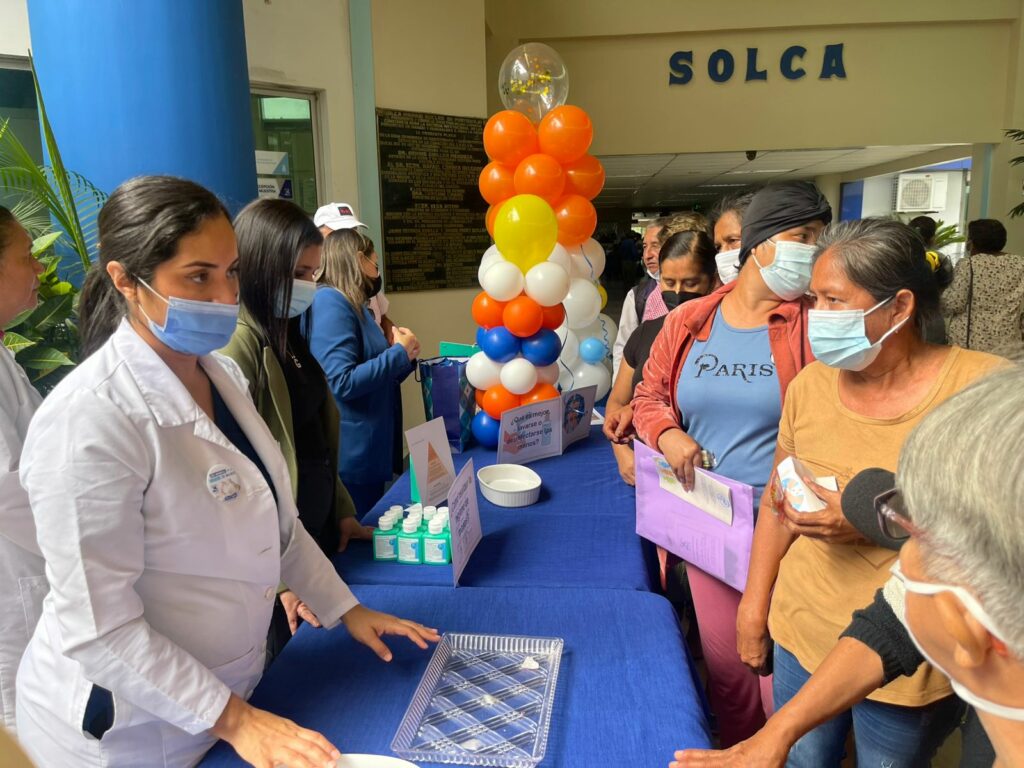 SOLCA Manabí conmemora el Día Mundial de la Higiene de Manos con casa abierta