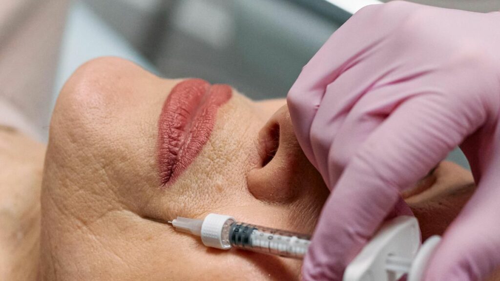 Sculptra, el bioestimulador de colágeno viral que no está permitido en Ecuador y no tiene registro sanitario. (Pexels).