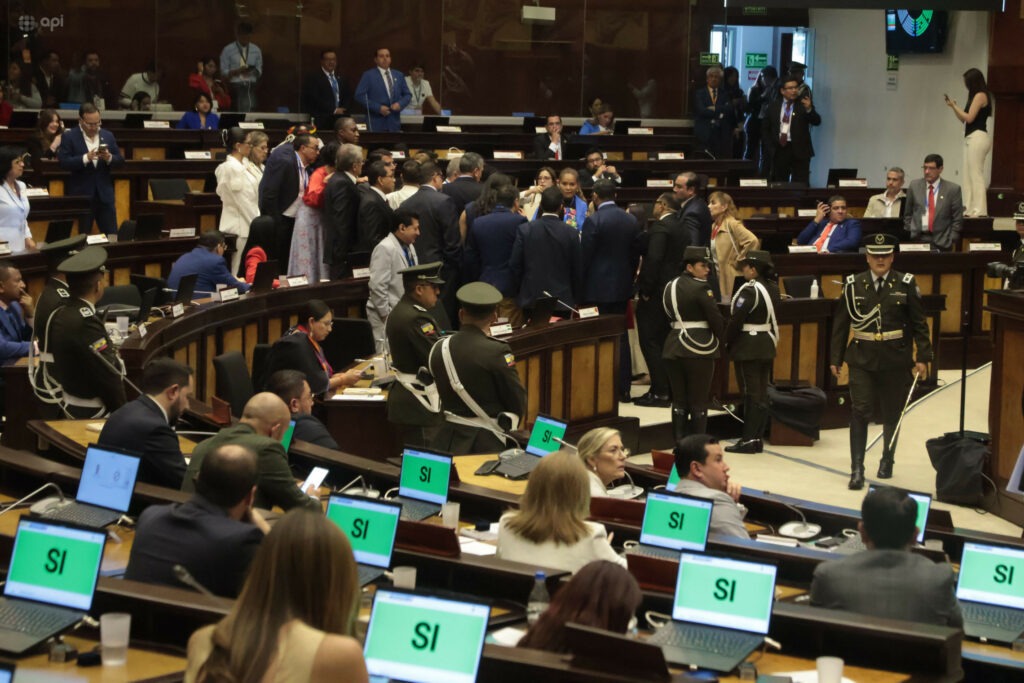 Sesión inaugural de la Asamblea fue suspendida por segunda vez