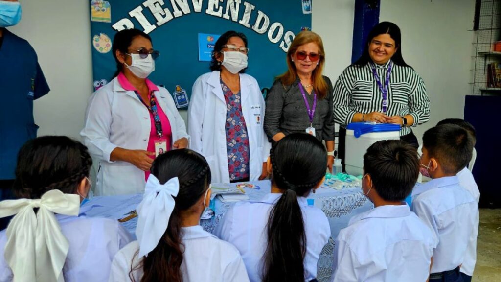 Suspenden clases presenciales en cuatro cantones de esta provincia por brote de tosferina. (Ministerio de Salud).