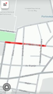 Calle Juan Montalvo: alto tráfico vehicular.
