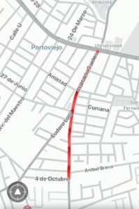 Tráfico vehicular intenso afecta la movilidad urbana este jueves 22 en Portoviejo