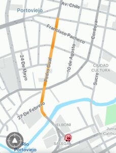 Tráfico vehicular intenso afecta la movilidad urbana este jueves 22 en Portoviejo