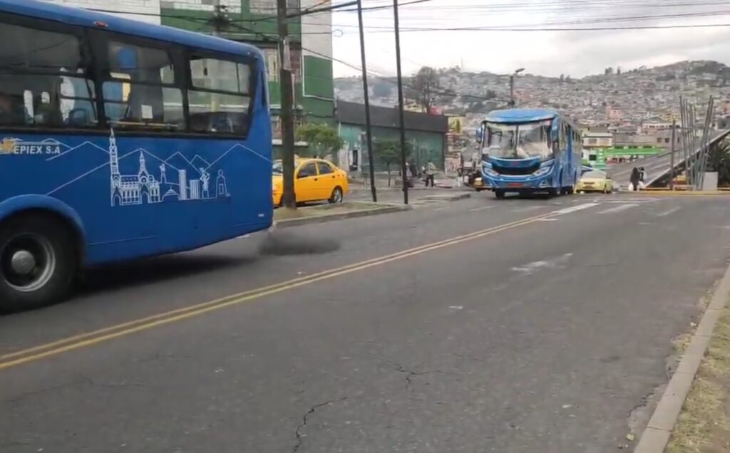 Transporte Municipal de Quito horarios especiales por feriado de la Batalla de Pichincha
