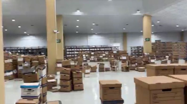 Cada mes, equipos de última generación procesan cerca de 2 millones de documentos de Guayaquil.