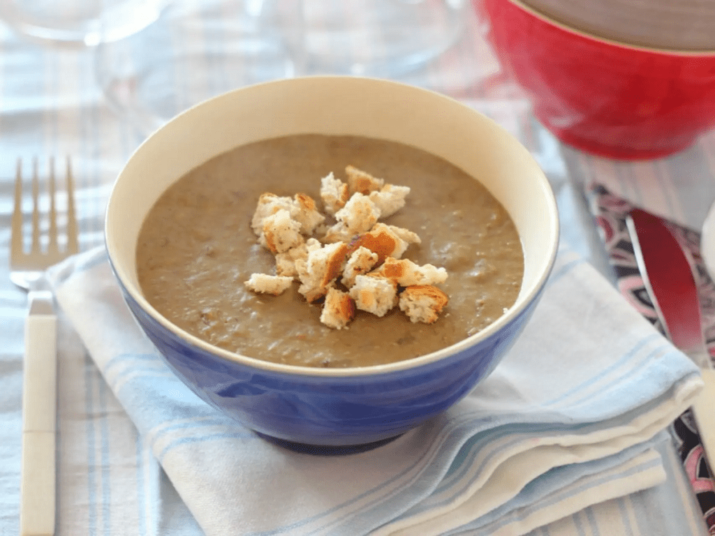 Alimentación balanceada: aprende a cocinar una crema de lentejas con alto valor nutricional