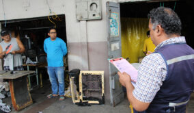 La DACSE recorre sectores del suroeste y centro de Guayaquil para verificar el manejo de los desechos.