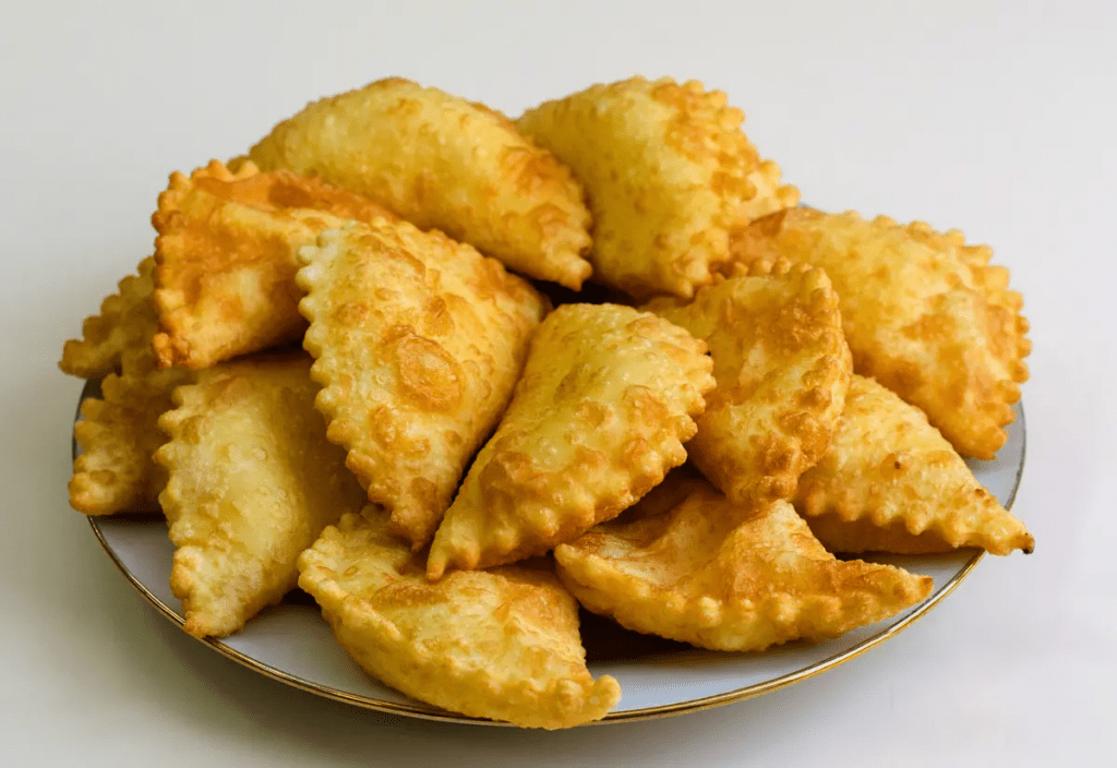 ¡Crujientes y llenas de queso! Aprende a preparar las empanadas de viento