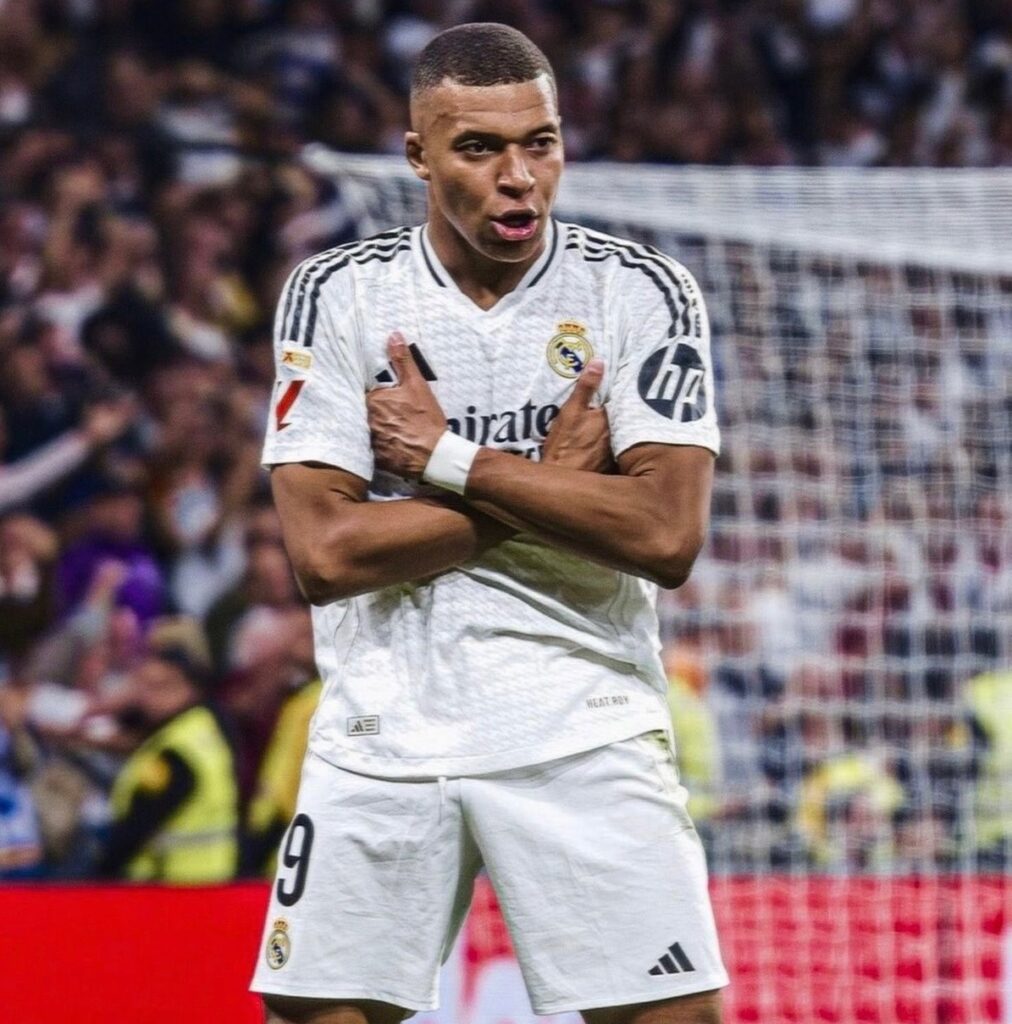El delantero Kylian Mbappé milita en el Real Madrid, después de siete años en el PSG.