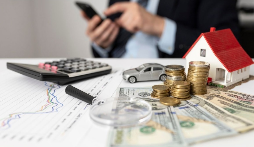 Encuesta revela desafíos en educación financiera de ecuatorianos