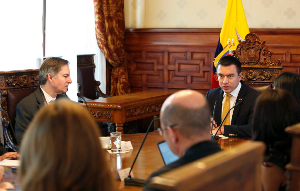 Noboa refuerza relaciones con organismos financieros internacionales para fortalecer economía y desarrollo social
