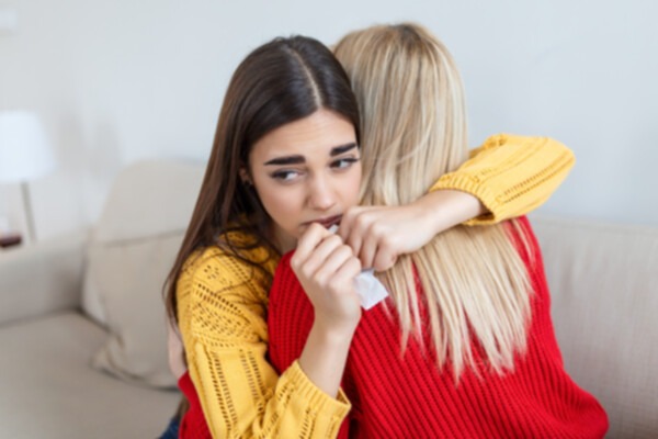 ¿Por qué las conexiones superficiales afectan la salud mental? Esto dice la ciencia