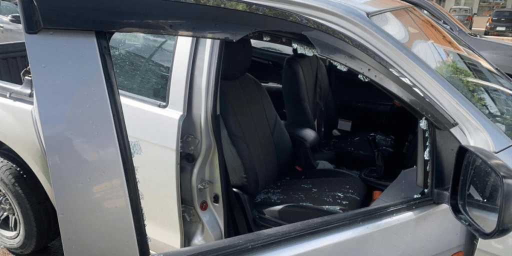 Asaltan a pareja tras retiro bancario de USD 91 000 en Cuenca