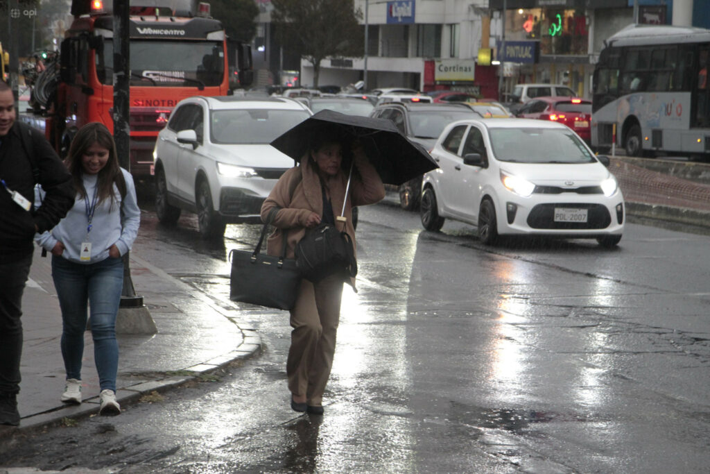 sierra-y-costa-tendran-un-clima-frio-y-con-lluvias-este-miercoles-25-de-junio