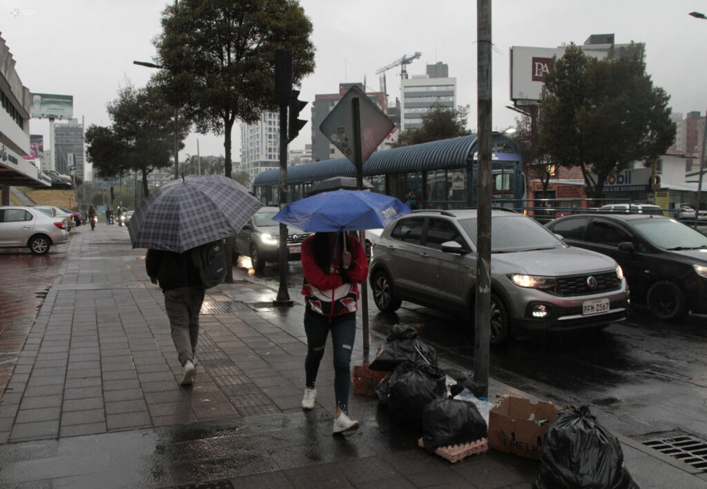 Quito espera lloviznas y clima frío este miércoles 11 de junio