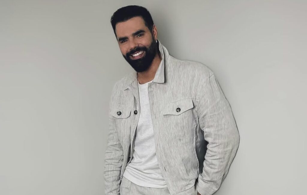 Ronald Farina al desnudo: Revela las cicatrices que le dejó un accidente de su juventud
