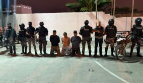 Los tres detenidos son acusados de secuestrar a un comerciante.