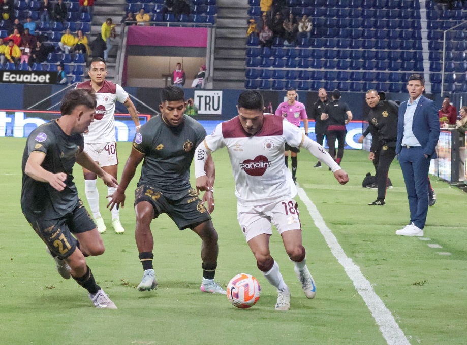 Aucas derrotó 1-0 a Vinotinto este lunes en el estadio Banco Guayaquil, asegurando su lugar en el hexagonal final por el título de la Liga Ecuabet.