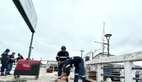 Este proyecto en el muelle de Puná , iniciado en junio de 2025, beneficia directamente a más de 15.000 habitantes