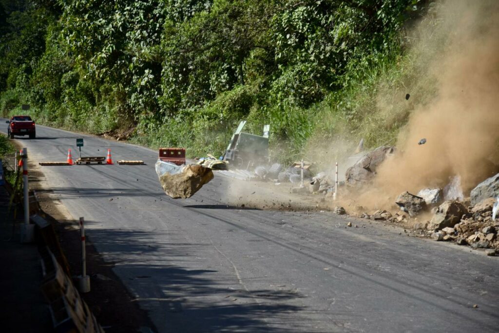 Cerrado el km 83 de la Alóag-Santo Domingo conoce rutas alternas y duración