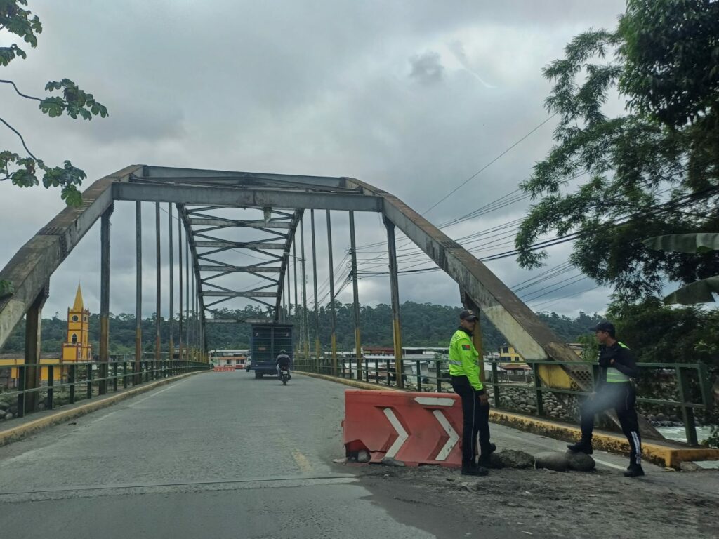 Cuerpo de Ingenieros recomienda reparación inmediata del puente de la parroquia Valle Hermoso