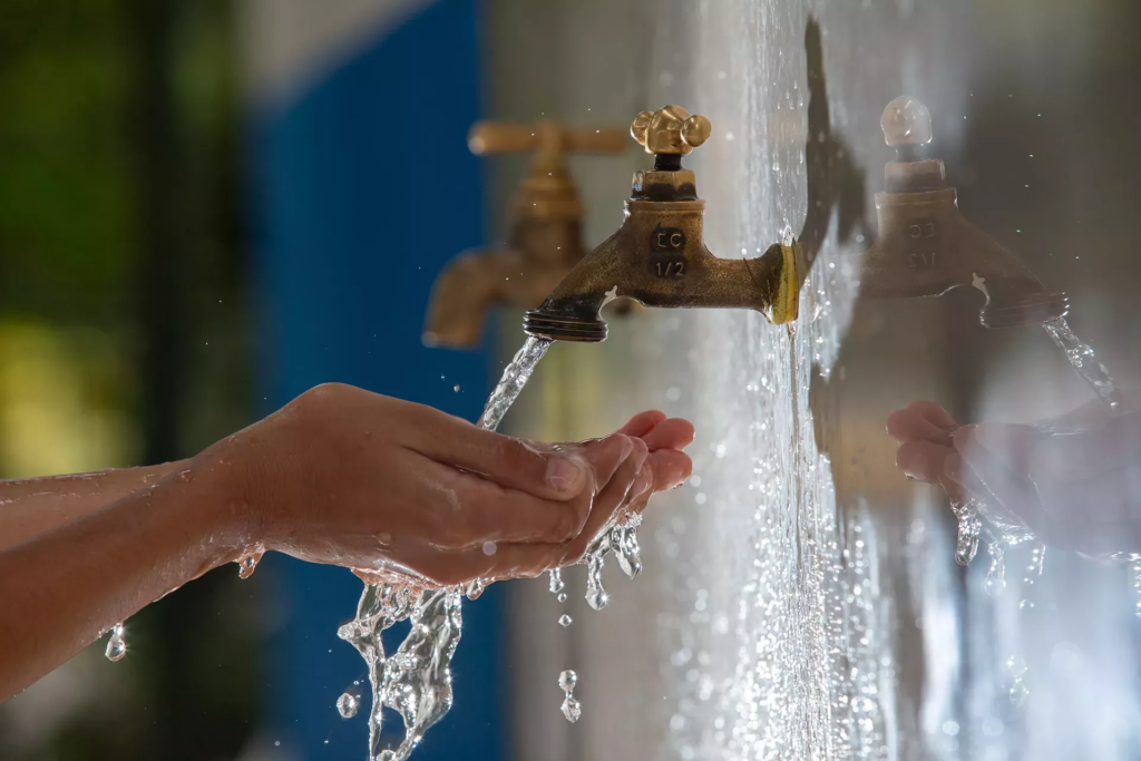 Denuncian al Municipio de Guayaquil por presunto delito contra los derechos del consumidor.